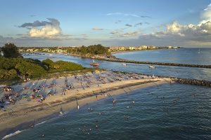 sarasota Shred Nations offers free quotes on mobile document shredding services. Start destroying your old papers and data today!